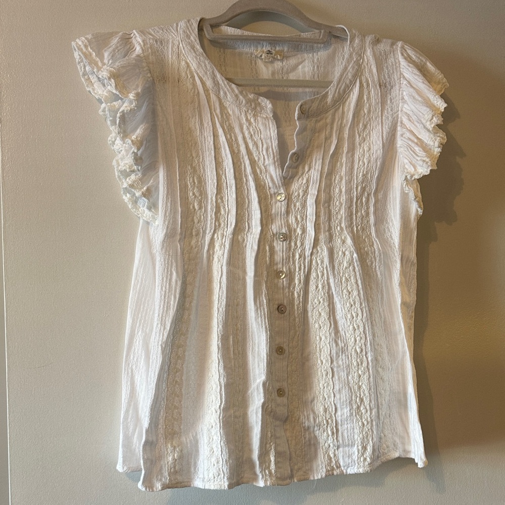 POL Cream Ruffled Sleeve Blouse